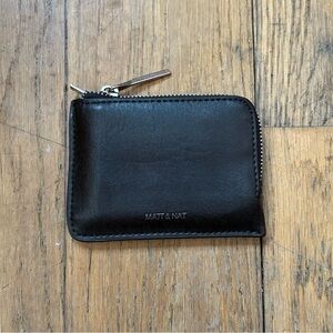Matt & Nat Small Vegan Zip Around Wallet